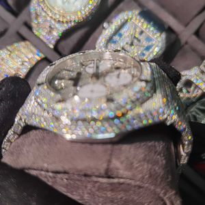 WSTQ – montre de luxe faite à la main, faite à la main, diamant Tter VVS Moissanite, incrustation de diamant Hip Hop, Modification glacée, montre de luxe M2R3