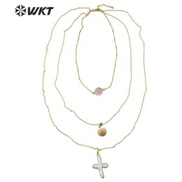 WTJN109 Jewelry Lady Fashion Triple Couche Collier Chauque Gold Gold Gold Chain Pearl Shell As Gift 240407