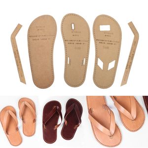 Modèle de papier WUTA 726 Kraft pour les hommes de bricolage Flops Unisexe Slipper Engine Set Craft Modèle Modèle