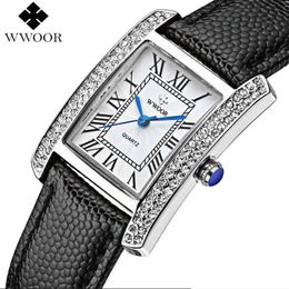 Relojes de marca WWOOR para mujer, reloj de pulsera de cuero de cuarzo rectangular con diamantes a la moda para mujer, reloj blanco y negro, reloj para mujer 210527