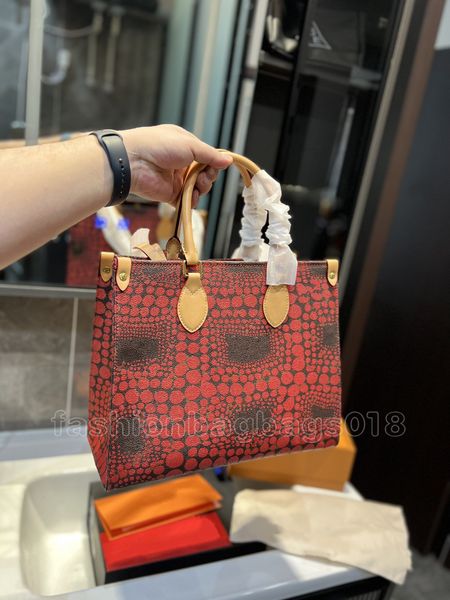 X YK Capucines Infinity Dots Bolsa de cuero Bolsa de mujer bolsas Crossbody Bolsas de hombro cruzado bolsas para el hombro de mano Bolsas pintadas de lujo de diseño para mujeres