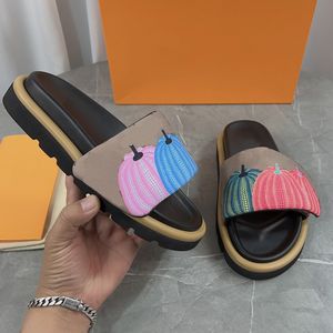 x YK Pool Pillown Flat Comfort Mule sandale 1ABD91 Cacao Brown Collocation en nylon imprimé imprimé citrouilles colorées Hommes femmes Sandales de créateurs célèbres pantoufles avec logo