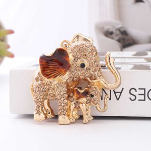 XDPQQ personnalité européenne et américaine mignon éléphant porte-clés dessin animé créatif petit cadeau pendentif G1019