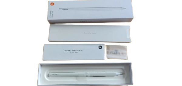 Xiaomi Stylus Pen 2e pour Xiaomi Mi Pad 6/6 Pro / 5/5 Pro Low Lentency Draw Writing Screwing Capture de tablette Touch Touch Samrt Pen