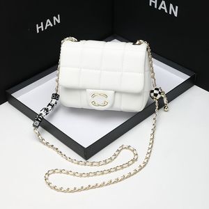 Xiaoxiangfeng echt lederen wolkentas, nieuwe high-end diamanten rasterkettingtas, modieuze crossbodytas met enkele schouder, woon-werktas voor werk