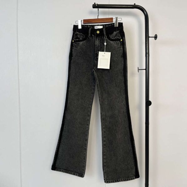 Xiaoxiangjia 24SS Position de poche au début du printemps de poche conception de cuir marque haute taille micro la jeans