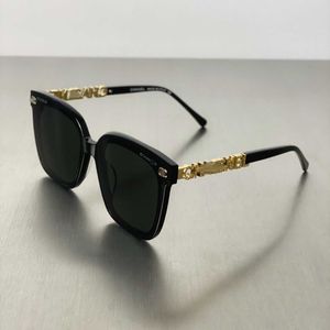 Xiaoxiangjias 23 ans Instagram 0754 hommes et femmes Summer Summer Frame haut de gamme et lunettes de soleil à la mode assiette de protection UV