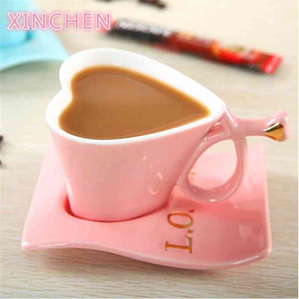 XinChen Nouvelles Ventes Directes Creative Céramique Européenne En Forme De Coeur Thé Couple Tasse Tasse À Café 210409