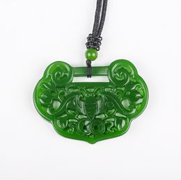 Xinjiang Hetian Jasper Enamel Hollow Hanger Voor Jade Jasper Longevity Wishful Hanger Long Life Lock Yupei Male en vrouwelijke modellen