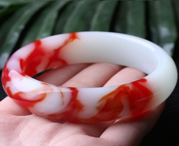 Xinjiang Hétian Silk Poulet Blood Red Red and White Jade Jade Bracelet pour femmes4091534