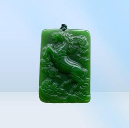 Xinkeng Xinjiang Hetian Jade Jasper immédiatement pendentif pendentif extérieur épinachs mongols verts zodiac cheval pendentif jade entier6446440