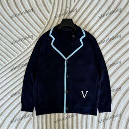 Xinxinbuy Men Designer Tee T-shirt 2024 Italie Cardigan Letter Jacquard 1854 Ensembles de laine à manches longues Coton Femmes Blanc Black Blue Khaki XS-XL