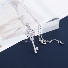 XIUMEIYIZU Nieuwe mode sleutel vormige verklaring kettingen voor vrouwen sieraden koper zirkoon strass sleutel charmes hangers necklace271D