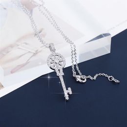 Xiumeiyizu Nieuwe mode -sleutelvormige statement kettingen voor vrouwen sieraden koper zirkoon Rhinestone Key Charms Hangers ketting245c