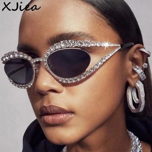 Xjiea Designer en strass de soleil Lunettes de soleil pour femmes Mode de luxe Fashion Sampunk Men Eyeglasse Party Beach Shades Accessory 240507