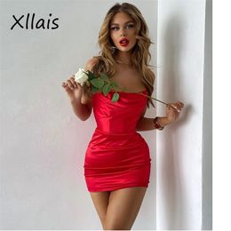 XLLAIS Satijn Sexy Vrouwen Zomerjurk Mini Nigh Club Verjaardag Bruiloft Rode Bodycon Jurk Gewaad Vestidos Borst Wikkelen 220507