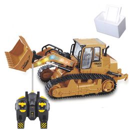 E5 Tractor-schopspeelgoed met afstandsbediening, elektrische / RC-auto, bulldozer, 2.4G 10-kanaals technisch voertuig, met simulatiegeluidsverlichting, kerstcadeau voor kinderen, 2-1