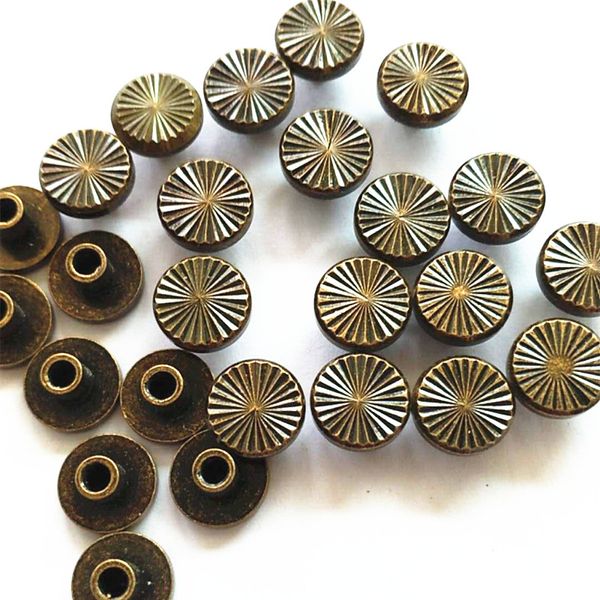 Xunzhe Nouveau 20pcs 10 * 5 mm Modèle de tournesol bagages en cuir artisanat à vis solide à ongles rivet ceinture de tête / sangle rivets