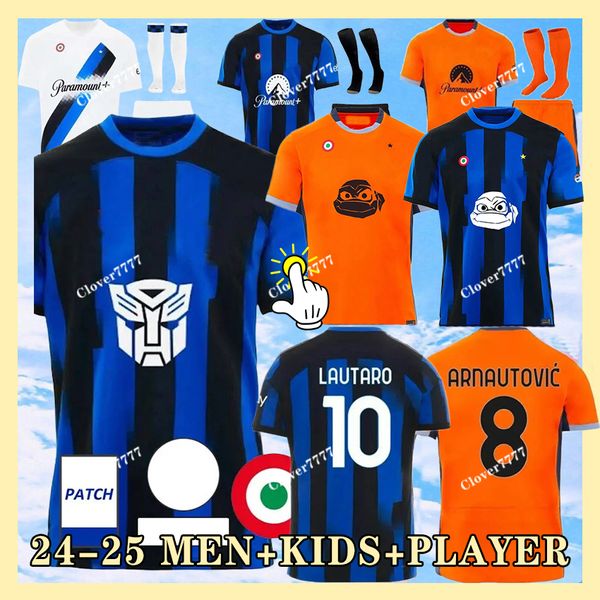 23 24 25 LUKAKU LAUTARO InterS Milans maillots de football 2023 2024 Fans Joueur ANNIVERSAIRE CORREA DZEKO BARELLA SKRINIAR BROZOVIC Maillot de football à domicile hommes enfants kit mi