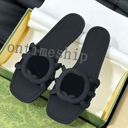 Sandalias de diseñador Sliders Sliders de cuero de goma Caqueta Sandal Sandal Spoders Slippers Plataforma de verano 35-45