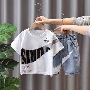 Y Summer Boy Clothing Sets Baby Letter Short Sleeve T -shirt Denim shorts Pak PC Kinderkinderen Cartoon jongenskleding