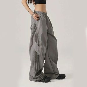 Y2K Baggy Streetwear Cargo Pantalon Femmes Coréen Haute taille à rayures Pantalons de survêtement BF BF Oversize Hip Hop Lignet Pantalon 240524