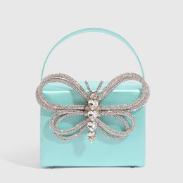Bolso cuadrado de satén Y2K Gen-Z: Diamantes de imitación de mariposa, 23Collection Bolso cuadrado con diamantes de imitación Bandolera para llevar en la mano Blogger de hombro Fucsia Champagn azul