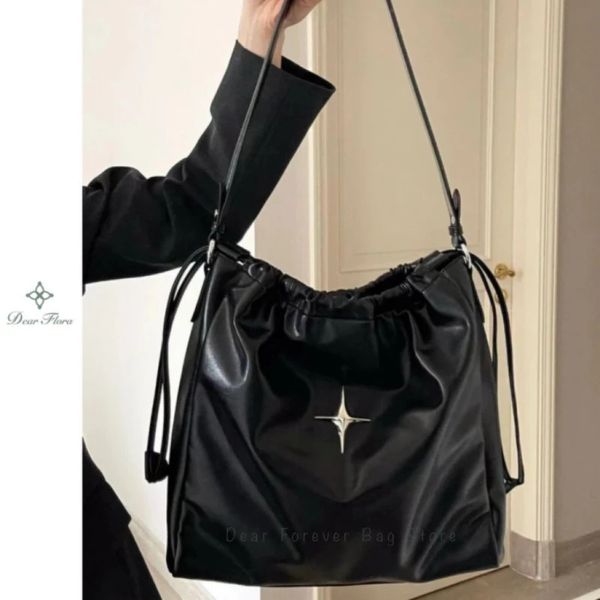 Y2K Korean Simple Style Sac à bandoulière Aesthetic Star Girl Tote Bag Tote Womens Underarm Messenger Fashion Hands Goth Purse 240322