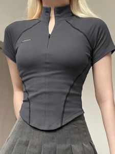 Y2K Metal Crop Top Zipper Grey Grey à manches courtes Biker Moto Tee Korean Fashion Streetwear T-shirt Grunge Chic Tenget 90S 240424
