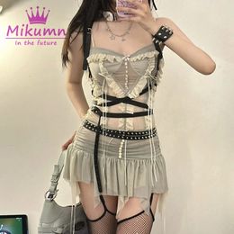 Y2K Two Piece Set tenue Aesthetic Fairy Grunge Mesh Jupe courte irrégulière et Crop Top Summer Chic Chic Femmes Matching Sets 240419