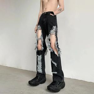 Y2K Jeans perforés unisexe Mens Summer Korean Slim Design Straight Ligne Pantalon Denim LGBT MAN SEXY SEXY RIPED FRENDED Jeans 240410