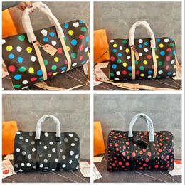 Yayoi Kusama 2023ss Dots Duffel Bag Designer X YK KEEPALL 45 Bolso 3D Pintado Lunares Imprimir Luxurys Crossbody Gran capacidad206F