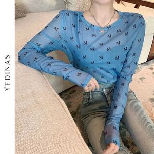 Yedinas Spring Summer Mesh T-shirt Femmes Lettre Imprimer Manches longues Voir à travers Top Dames Sexy Semi-Transparent T-shirts Mince 210527