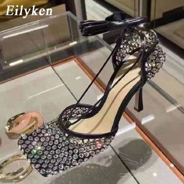 Crystal jaune 450 Eilyken Green Women Pompes Toe Toe Fishnet Hollow Hollow Cross-Tied Talon Rhinaistone Sandals Dame Robe Shoe 240125