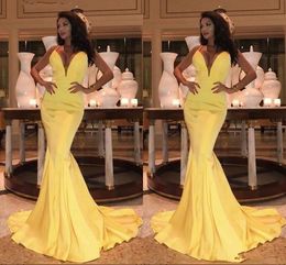 Geel Avondjurken Mermaid Prom Dresses Lange V-hals Backless Formal Celebrity Party Jurken Stain Vestido de Noche Custom 171