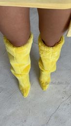 Bottes hautes en fourrure jaune pour femme, chaussures d'hiver Sexy à bout pointu, talons, grande taille, à enfiler, de luxe, de styliste, chaussures de fête, 231220