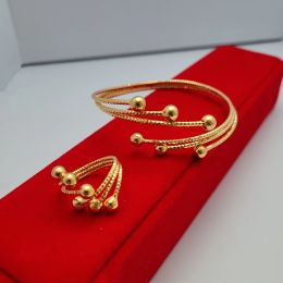 Ensembles de bijoux en couleur en or jaune pour femmes multiples multiples bracelet bracelet bangs 2pcs bijoux ensemble accessoires cadeaux bijoux bijoux
