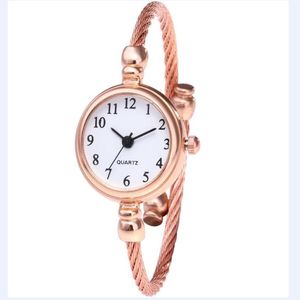 Geelgouden horloge Rose roestvrijstalen armband Date Two Tone Watches Men polshorloges 021641250
