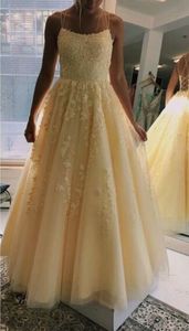 Robe de demoiselle d'honneur sans manches jaune une ligne bretelles spaghetti printemps été jardin mariage invité demoiselle d'honneur robe sur mesure plus la taille disponible