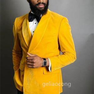 Jaune Velours Blazer Britannique Élégant Homme Costume Veste D'affaires Décontracté Terno Masculino Hommes De Mariage 220409