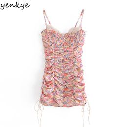 Yenkye dulce estampado floral honda sexy dres chic encaje ribete v cuello sin mangas drapeado bodycon mini fiesta bata femme 210623