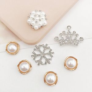 Yi Lian Nouveau Style accessoires de bricolage perle fleur flocon de neige grotte chaussures accessoires de bricolage coque de téléphone portable collant diamant couronne fleur