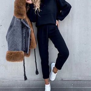 Yiciya herfst twee stuk set trainingspak vrouwen fluwelen plus oversize sweatshirts mujer pak vrouwelijke casual femme pakken crop top broek 211105