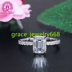 Yingma Fashion Jewelry 2CT 6x8mm 925 Silver 14K 18K vast Gold Moissanite Emerald Cut Diamond Ring