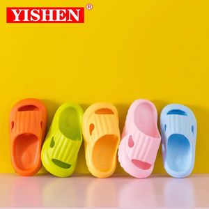 Slipers para niños yishen para niños Toboganes para bebés Cerrado Toes Summer Summer 'Shoes de niños Sandalias de color sólido de suela suave 240408