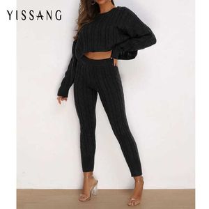 Yissang brei pak trui twee stuk set vrouwen kabel lange mouwen crop top en broek sets trainingspak 2021 herfst winter outfits y0625