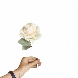 Yo CHO Artificielle Jasmin Neige Roses Branche Faux Soie Roses Frs pour Mariage Decorati Table Mariage Big Rose Fr Têtes d8qX #