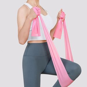 Bandes élastiques de yoga Pilates Pilates Hip Circle Expander Latex Tension gymnase Famille Force Training Resistance Belt 240423