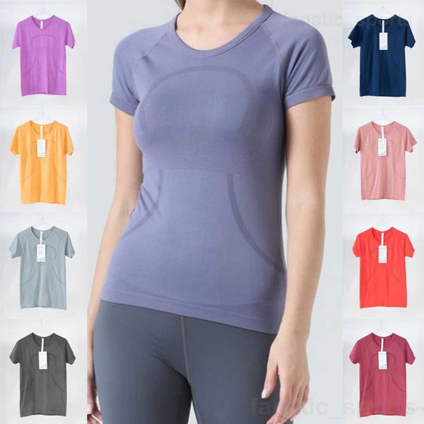 Yoga Lady Running Swiftly Tech T-shirt de sport à manches courtes Femme Hauts d'entraînement Respirant T-shirts d'extérieur Swift Speed Stretch Tee Shirt Col rond