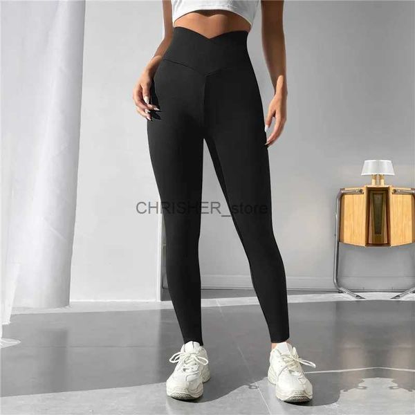 Tenue de yoga 2023 Nylon arrière V Butt Butt Pantalons Yoga Femmes High Taist Fitness Workout Gym Running Scrunch Leggings Pantmand Jogging Active Wearl231221